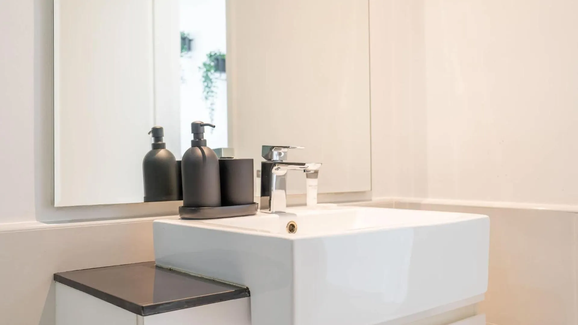 Cozy 1Br In The Pulse Residence Dubai South 0*,  Spojené arabské emiráty